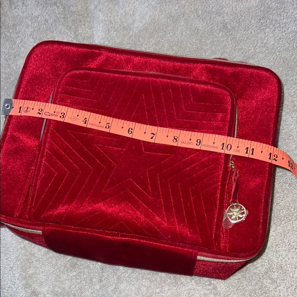 Vibrant Red Cometic Bag Trio - Picture 9 of 16